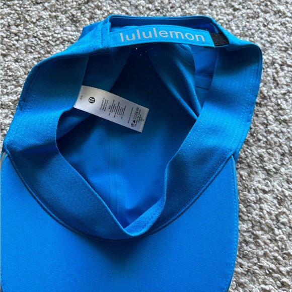 Lululemon Womens Fast and Free Running Hat *Vent - Picture 3 of 3